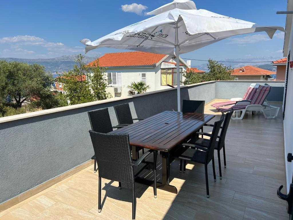 Vila Rosanda Slatine Exteriör bild
